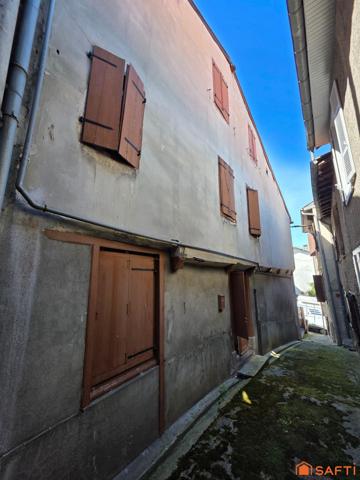 Maison atypique avec charme à réinventer en Plein Aspet