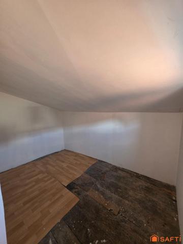 Maison atypique avec charme à réinventer en Plein Aspet