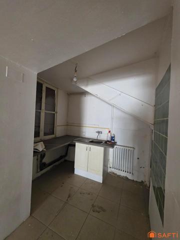 Maison atypique avec charme à réinventer en Plein Aspet