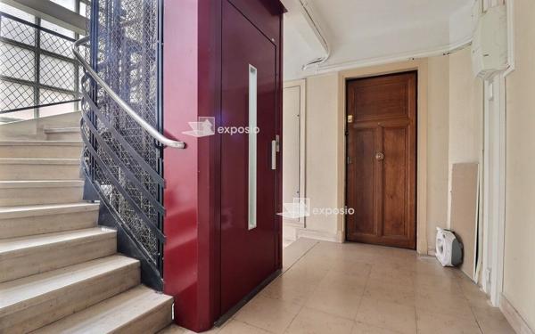 Appartement à vendre    3 pièces • 79,52 m2 Paris 20
