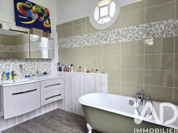 Maison à vendre 12 pièces 291 m² Cognac