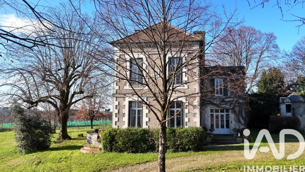 Maison à vendre 12 pièces 291 m² Cognac