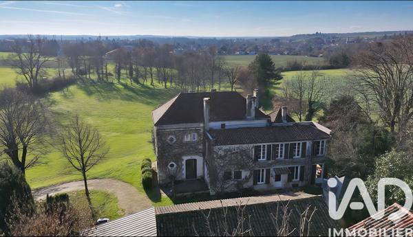 Maison à vendre 12 pièces 291 m² Cognac