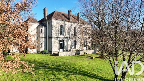 Maison à vendre 12 pièces 291 m² Cognac