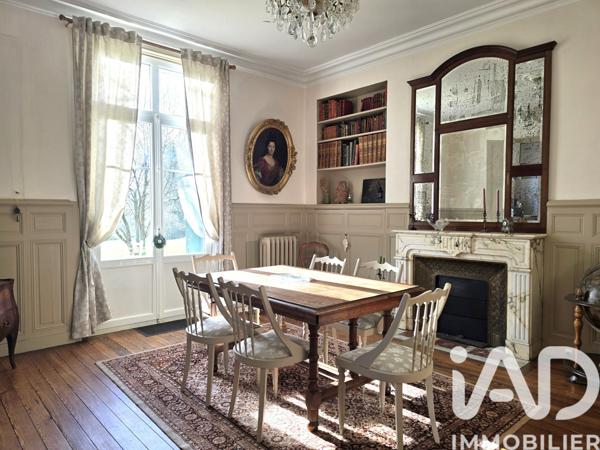 Maison à vendre 12 pièces 291 m² Cognac