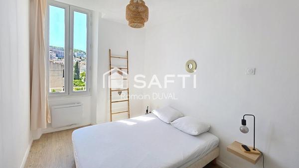 Appartement duplex traversant avec vue mer