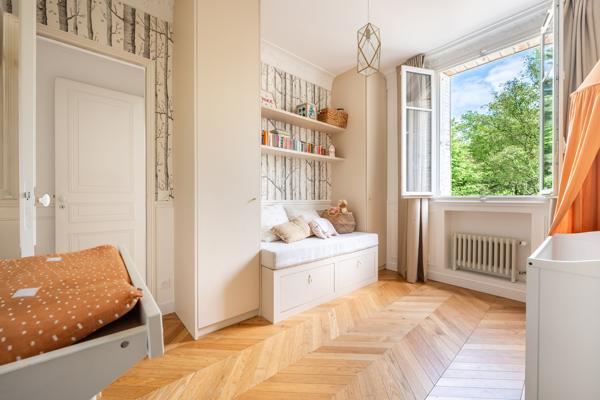 Appartement 4 pièces - 99 m² Bien prestige