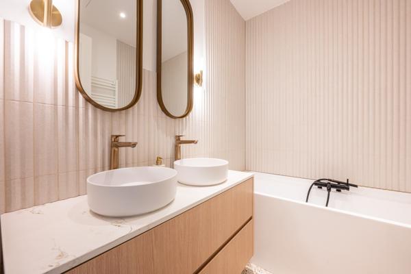 Appartement 4 pièces - 99 m² Bien prestige