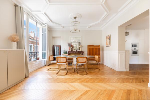 Appartement 4 pièces - 99 m² Bien prestige