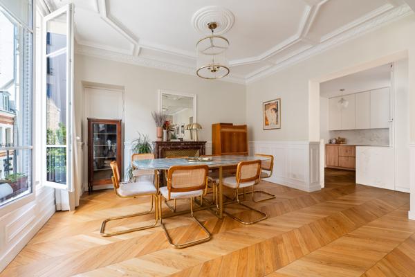 Appartement 4 pièces - 99 m² Bien prestige