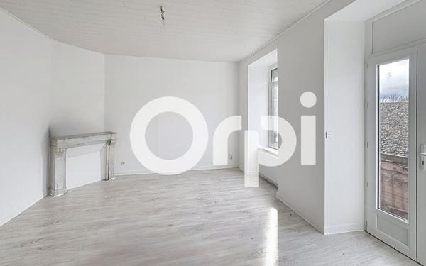 Appartement à louer    2 pièces • 63,48 m2 Neuvéglise