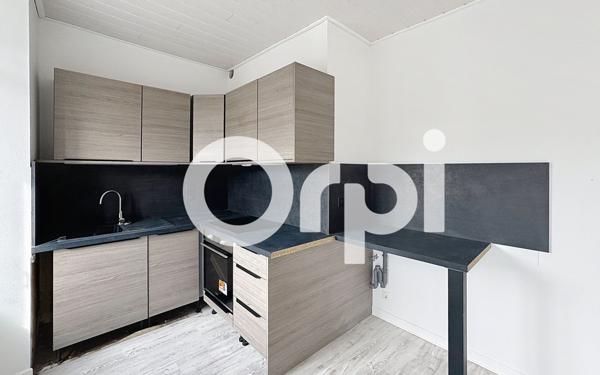 Appartement à louer    2 pièces • 63,48 m2 Neuvéglise