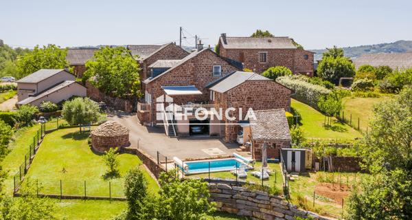 À vendre Maison 6 pièces 150 m² - Saint-christophe-vallon 12330