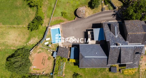 À vendre Maison 6 pièces 150 m² - Saint-christophe-vallon 12330
