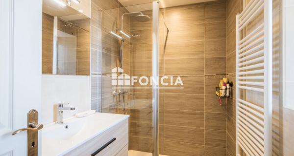 À vendre Maison 6 pièces 150 m² - Saint-christophe-vallon 12330
