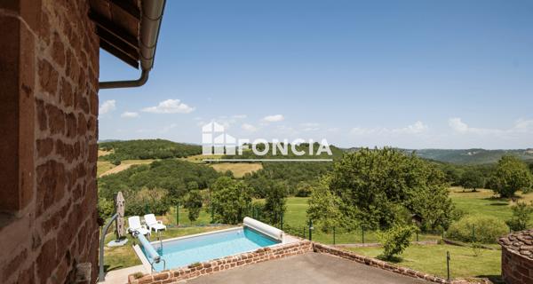 À vendre Maison 6 pièces 150 m² - Saint-christophe-vallon 12330
