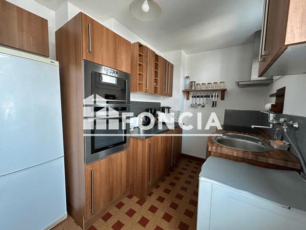 Location Appartement meublé 2 pièces 47.15 m² - 7 RUE DE CHAMROUSSE Grenoble 38100
