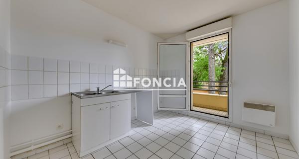 À vendre Appartement 4 pièces 88 m² - Champagne-au-mont-d'or 69410