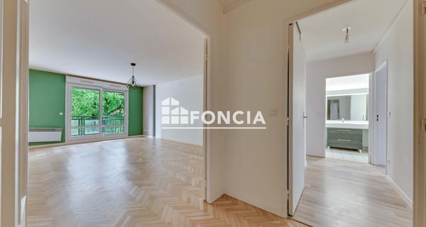 À vendre Appartement 4 pièces 88 m² - Champagne-au-mont-d'or 69410