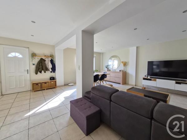 Appartement F5 à vendre  5 pièces - 116,18 m2 MAIZIERES LES METZ - 57