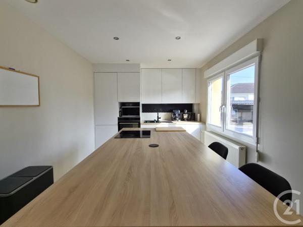 Appartement F5 à vendre  5 pièces - 116,18 m2 MAIZIERES LES METZ - 57
