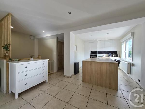 Appartement F5 à vendre  5 pièces - 116,18 m2 MAIZIERES LES METZ - 57