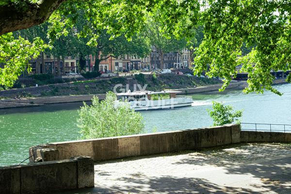DUPLEX D'EXCEPTION REFAIT À NEUF QUAI SAINT-VINCENT | VUE SAÔNE | DPE C 3 pièces 81 M²