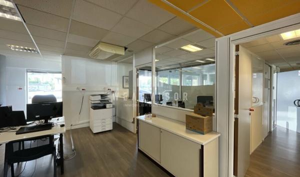 À VENDRE OU À LOUER : BUREAUX DE 170,91 M² EN REZ DE CHAUSSÉE - NOVAXIS LE MANS (72)