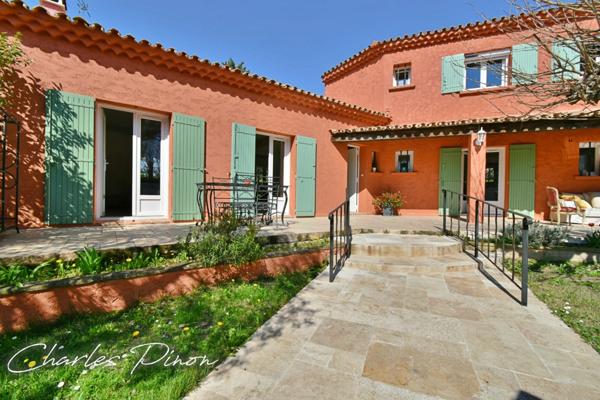 Maison à vendre 7 pièces SAINT CANNAT (13)
