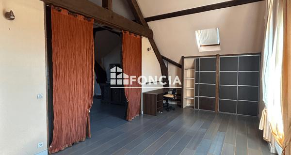 À vendre Appartement 4 pièces 101 m² - Lent 01240