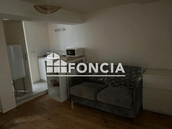 Location Studio meublé 17.29 m² - 18 RUE DE BRAS Caen 14000