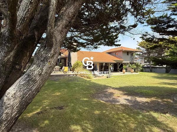Maison 6 pièces à vendre Hossegor - 40150 / Réf: SR1-306