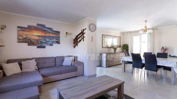 Maison à vendre 3 pièces LA ROQUEBRUSSANNE (83)