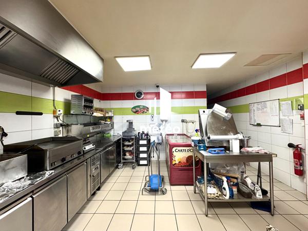 Ensemble immeuble de 200m² environ – Mareuil-sur-Lay