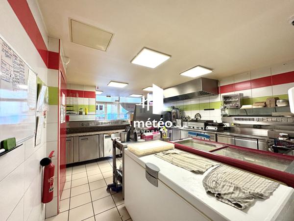 Ensemble immeuble de 200m² environ – Mareuil-sur-Lay