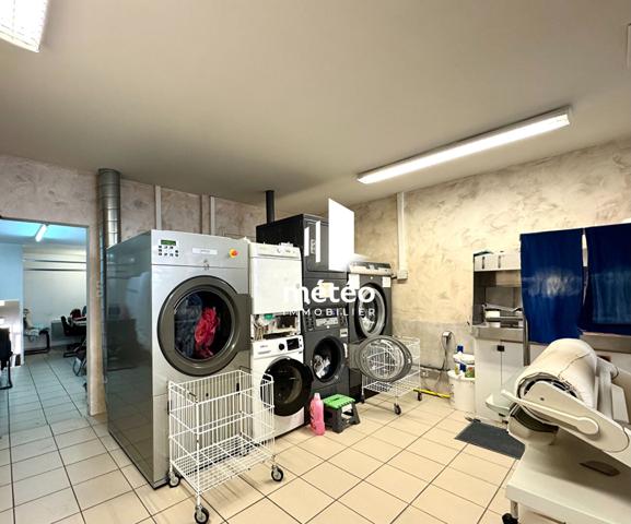 Ensemble immeuble de 200m² environ – Mareuil-sur-Lay