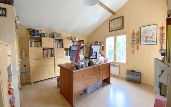 Maison à vendre    7 pièces •  Toulouse