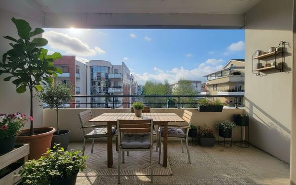 Appartement à vendre    3 pièces •  Colomiers