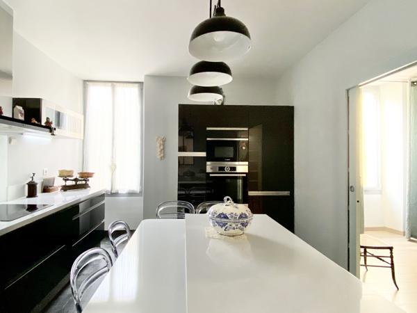 Lambesc (13410) Éblouissante maison de caractère à Lambesc