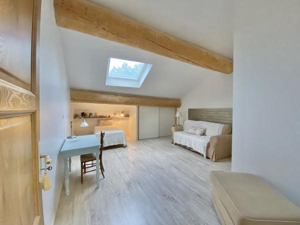 Lambesc (13410) Éblouissante maison de caractère à Lambesc