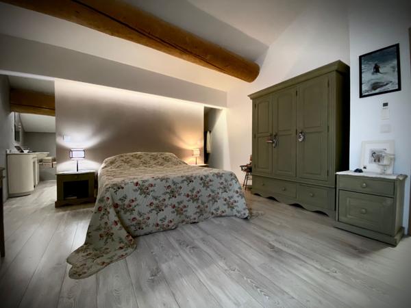 Lambesc (13410) Éblouissante maison de caractère à Lambesc