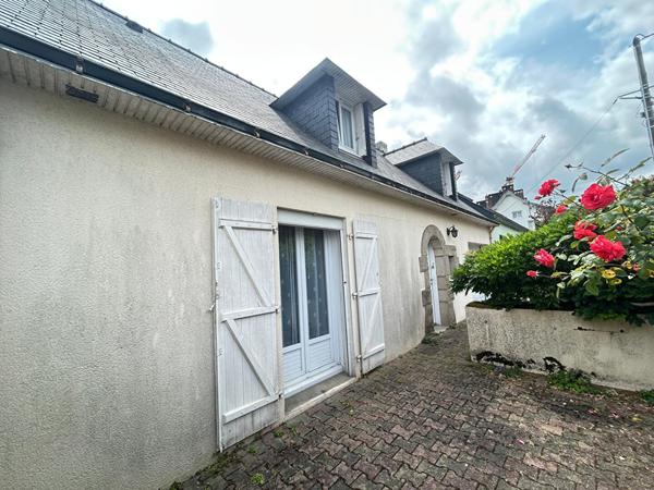 Maison néo-bretonne - Rue Hector Berlioz, proche Bd Schuman