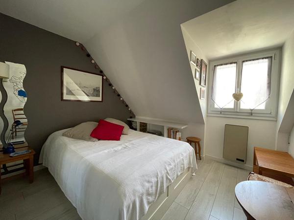 Maison néo-bretonne - Rue Hector Berlioz, proche Bd Schuman