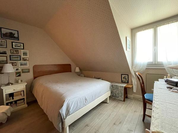 Maison néo-bretonne - Rue Hector Berlioz, proche Bd Schuman