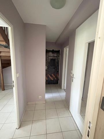 Résidence LE CLOS DE CEDRES - Maison T4 mitoyenne 80 m² avec terrasse, garage, piscine et cadre verdoyant