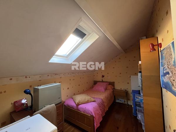 Corbeil-Essonnes (91100) Maison 3 chambres avec sous-sol total et garage