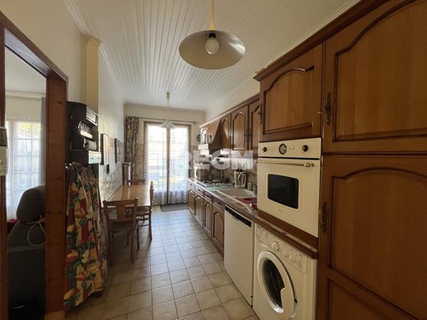 Corbeil-Essonnes (91100) Maison 3 chambres avec sous-sol total et garage