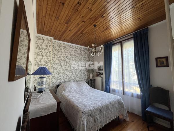 Corbeil-Essonnes (91100) Maison 3 chambres avec sous-sol total et garage