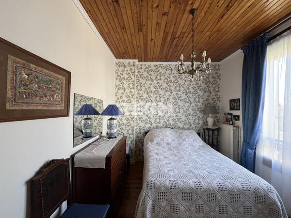 Corbeil-Essonnes (91100) Maison 3 chambres avec sous-sol total et garage