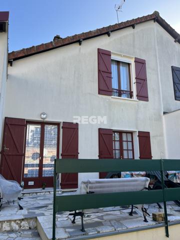 Corbeil-Essonnes (91100) Maison 3 chambres avec sous-sol total et garage